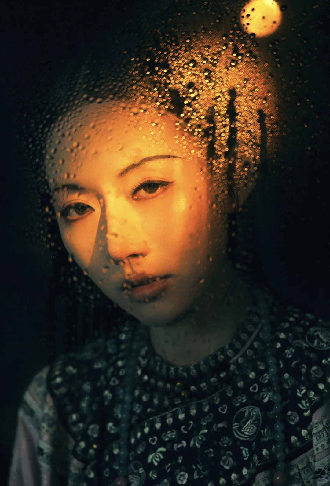 这组清汉女，把 &ldquo;淡寂贵气&rdquo; 焊在身上了