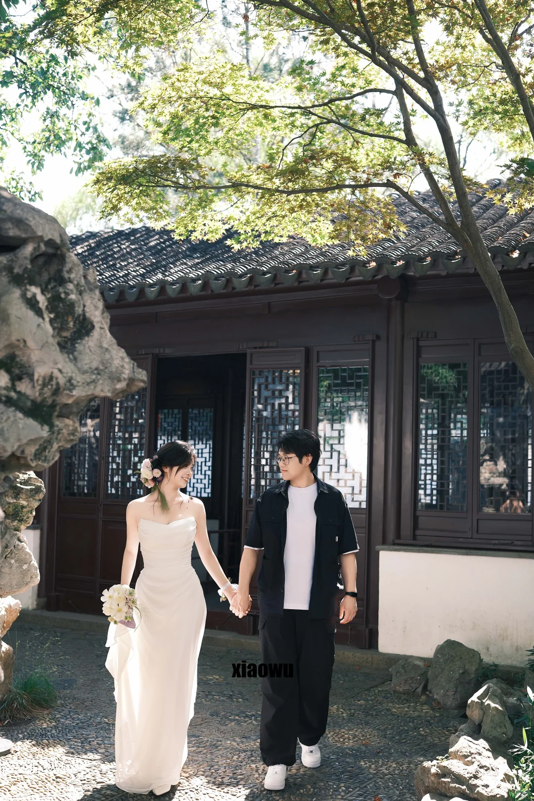 599拍的领证跟拍值吗，临时找的富士女摄