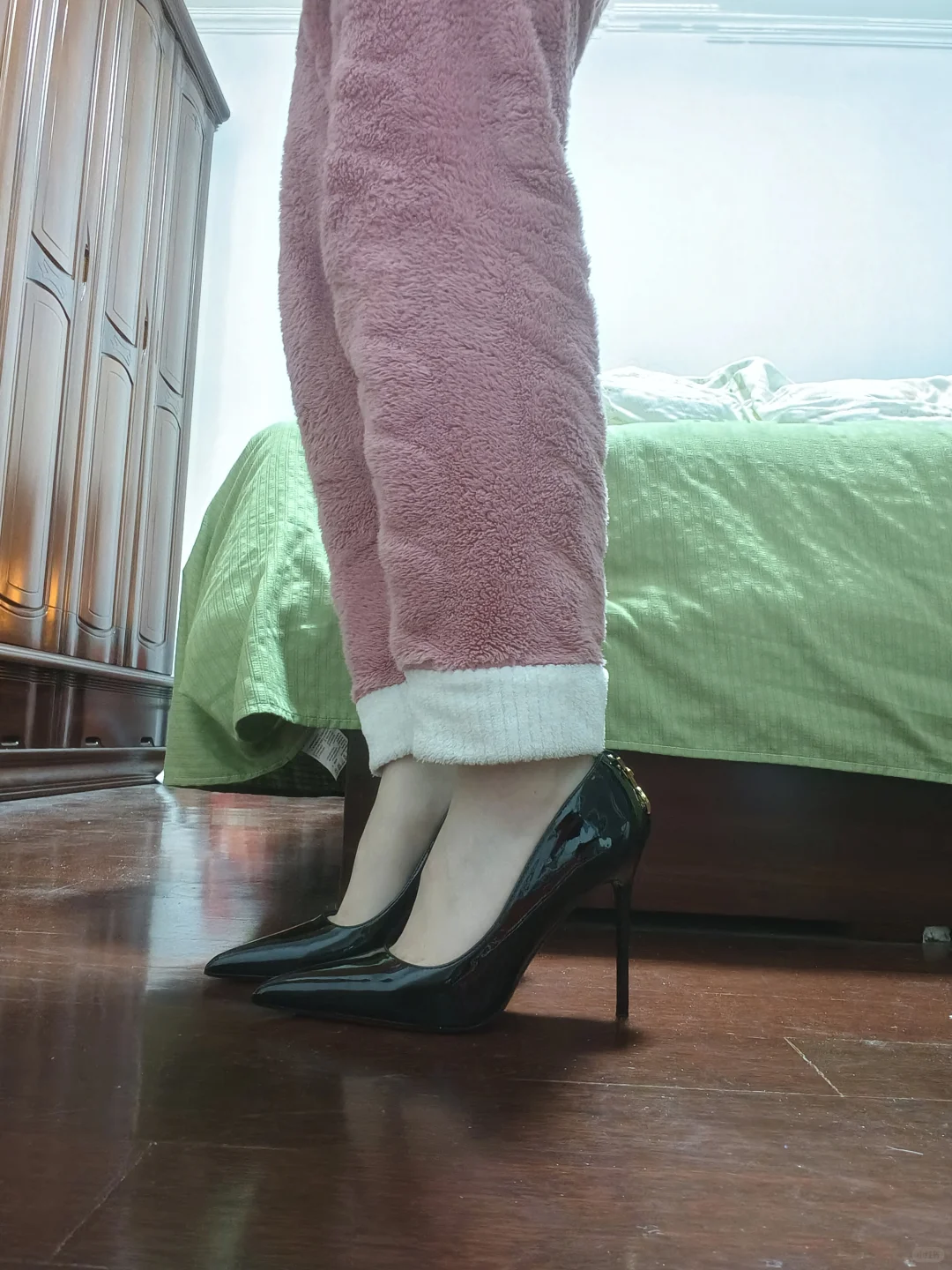 有没有喜欢高跟鞋的女朋友