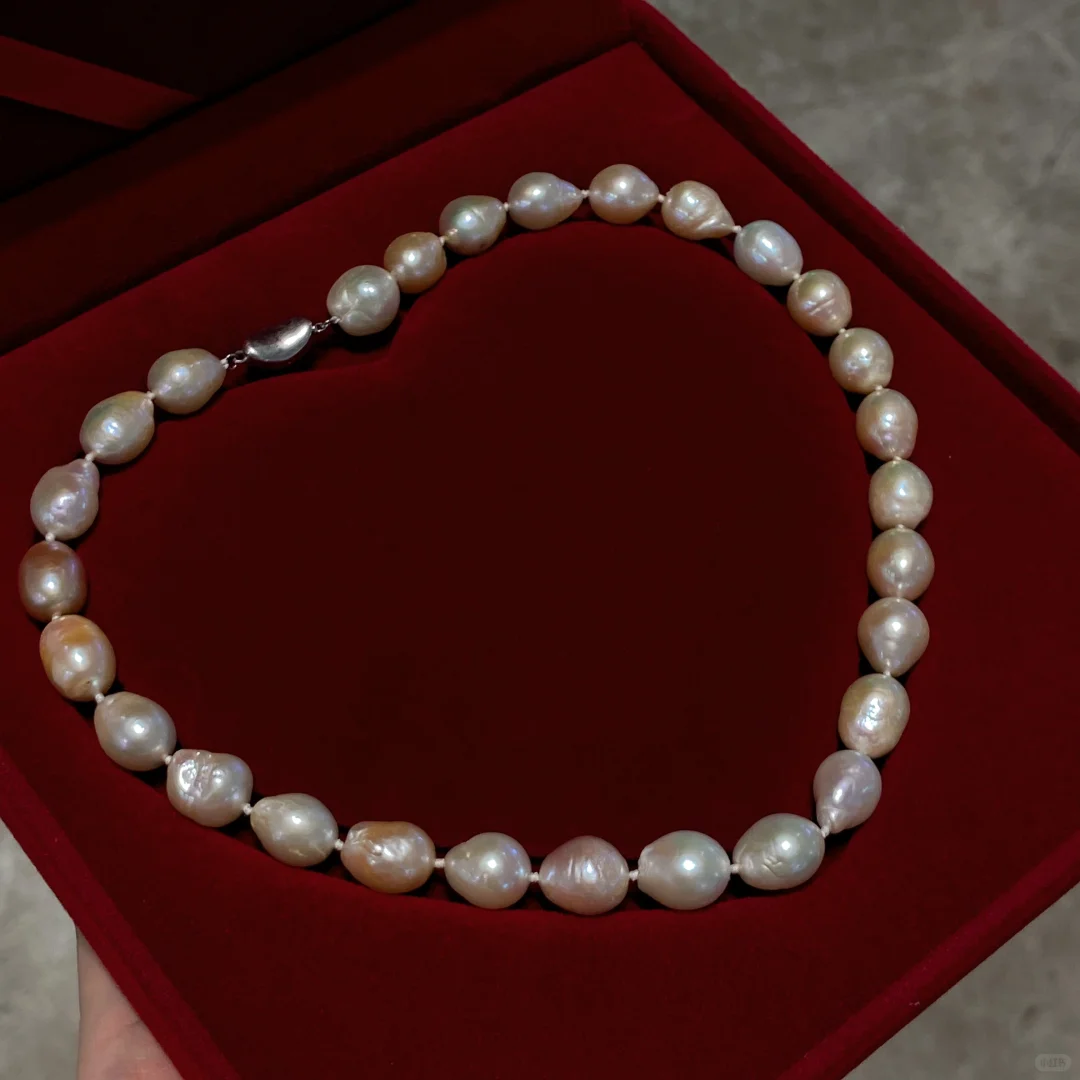 优雅女人的配饰 巴洛克珍珠项链