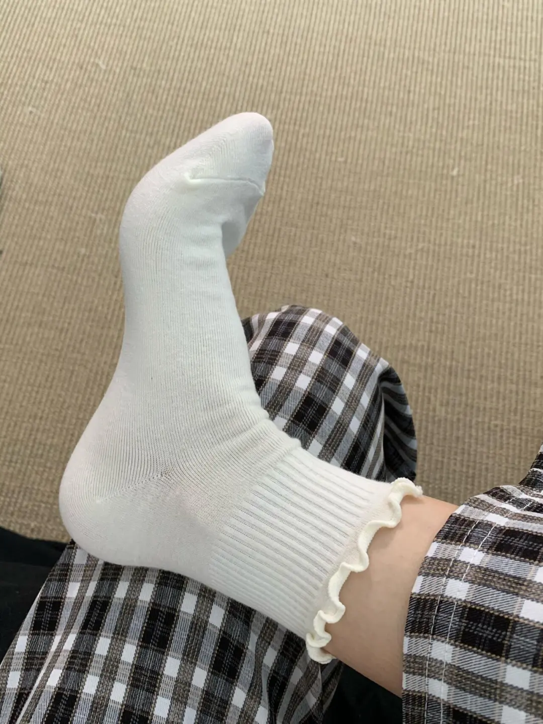 谁懂！纯颜色堆堆袜 ！巨！好搭配！！