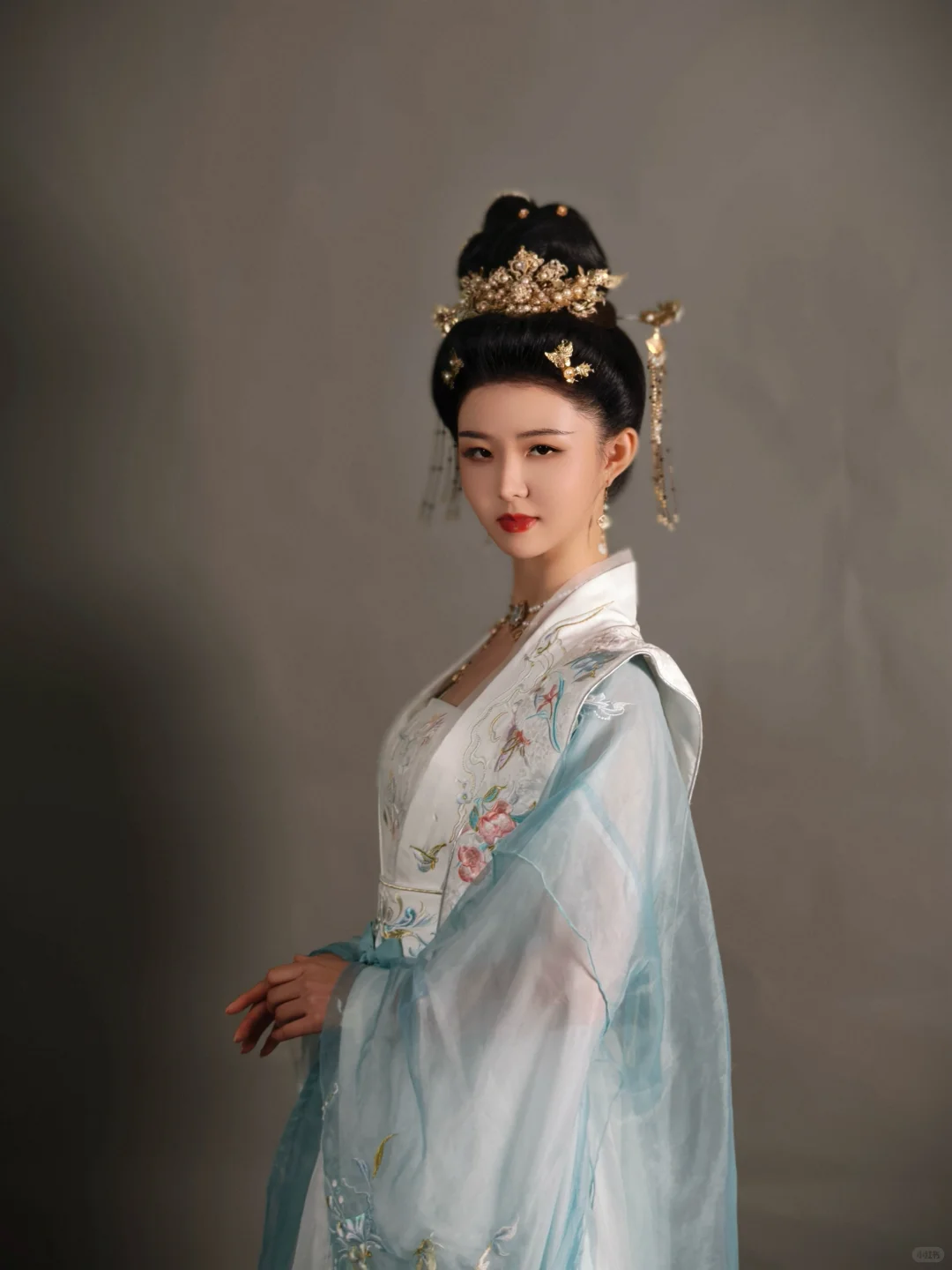 03女大第一次拍古装