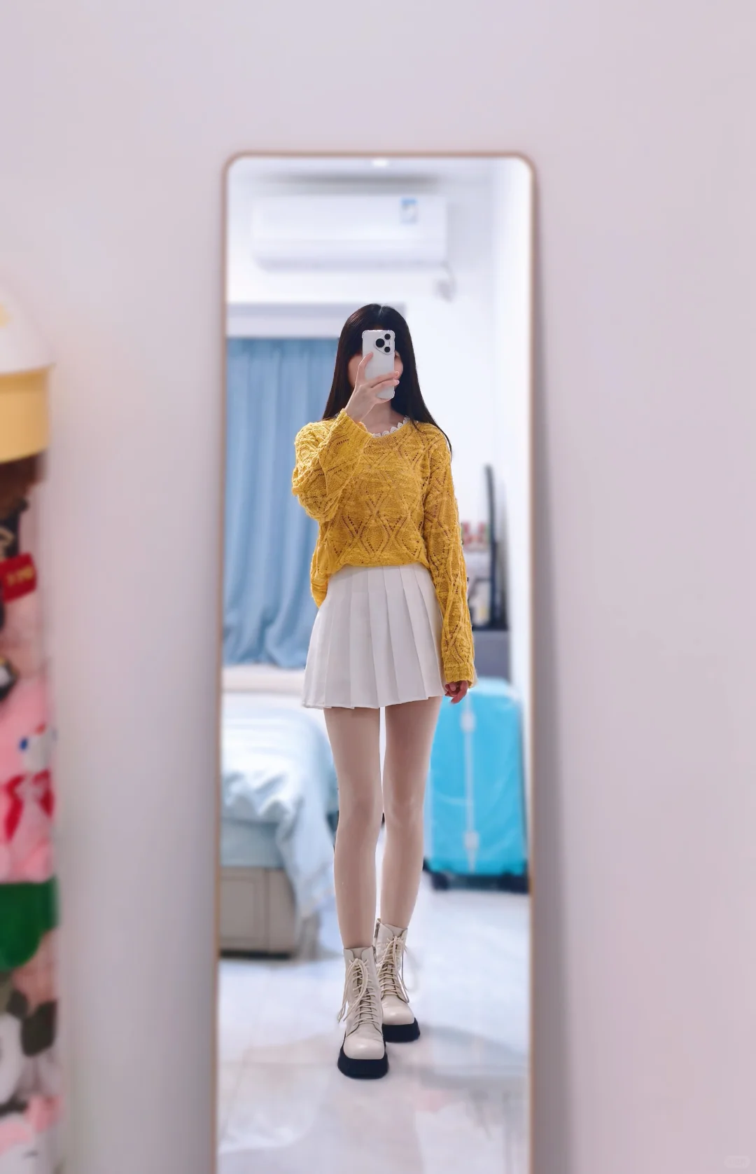 求助！！选白色还是黑色？？😕