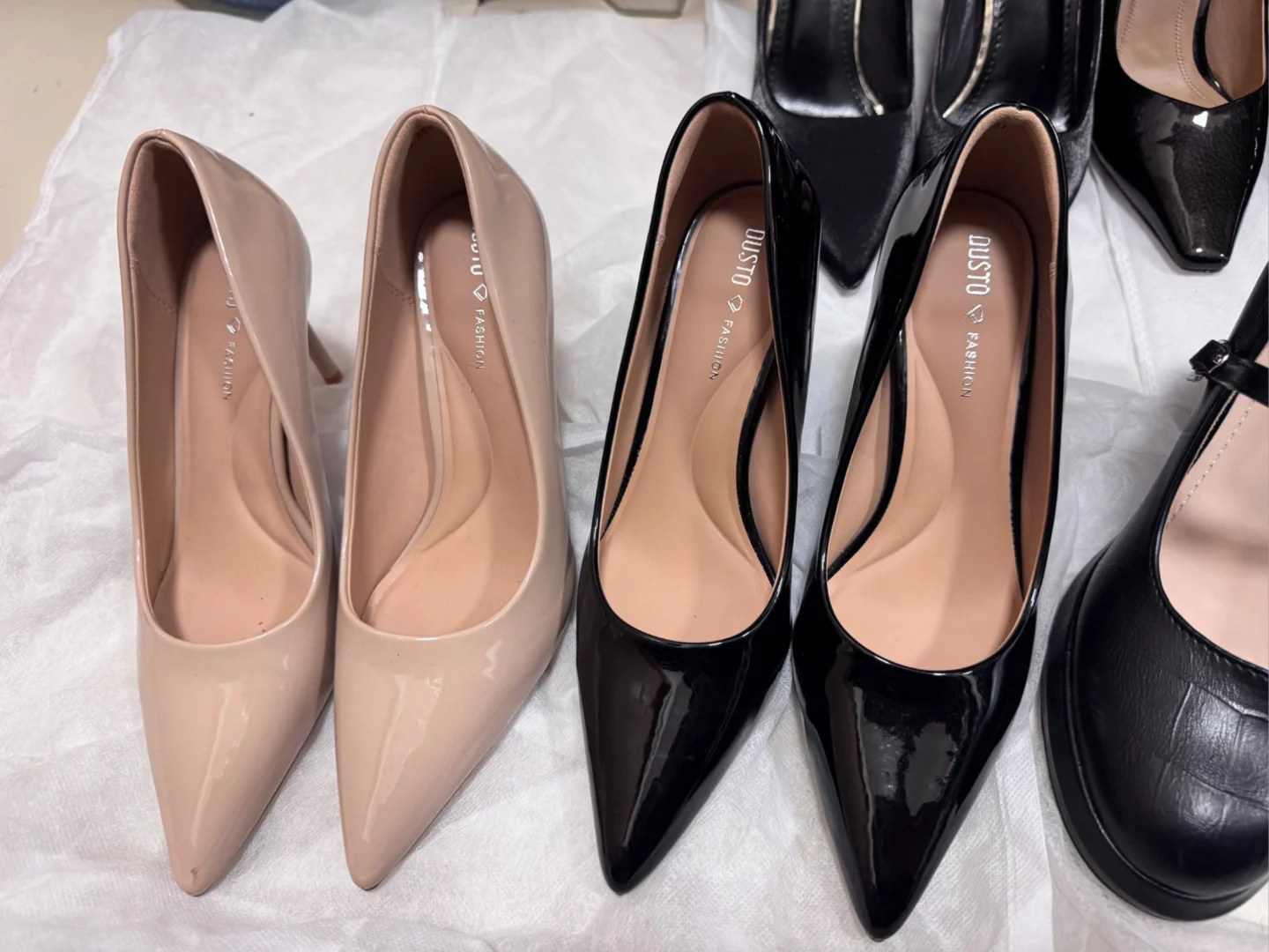 出闲置高跟鞋🥹都是超级新的鞋子