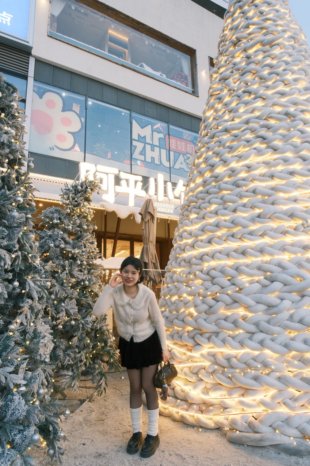 富士女摄拍成这样要价800不贵吧？