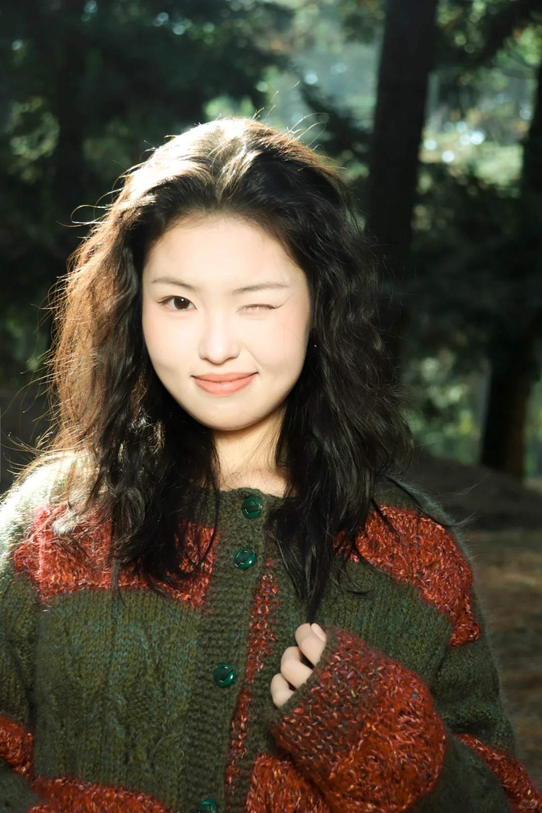 此女执着于拍出发光发丝