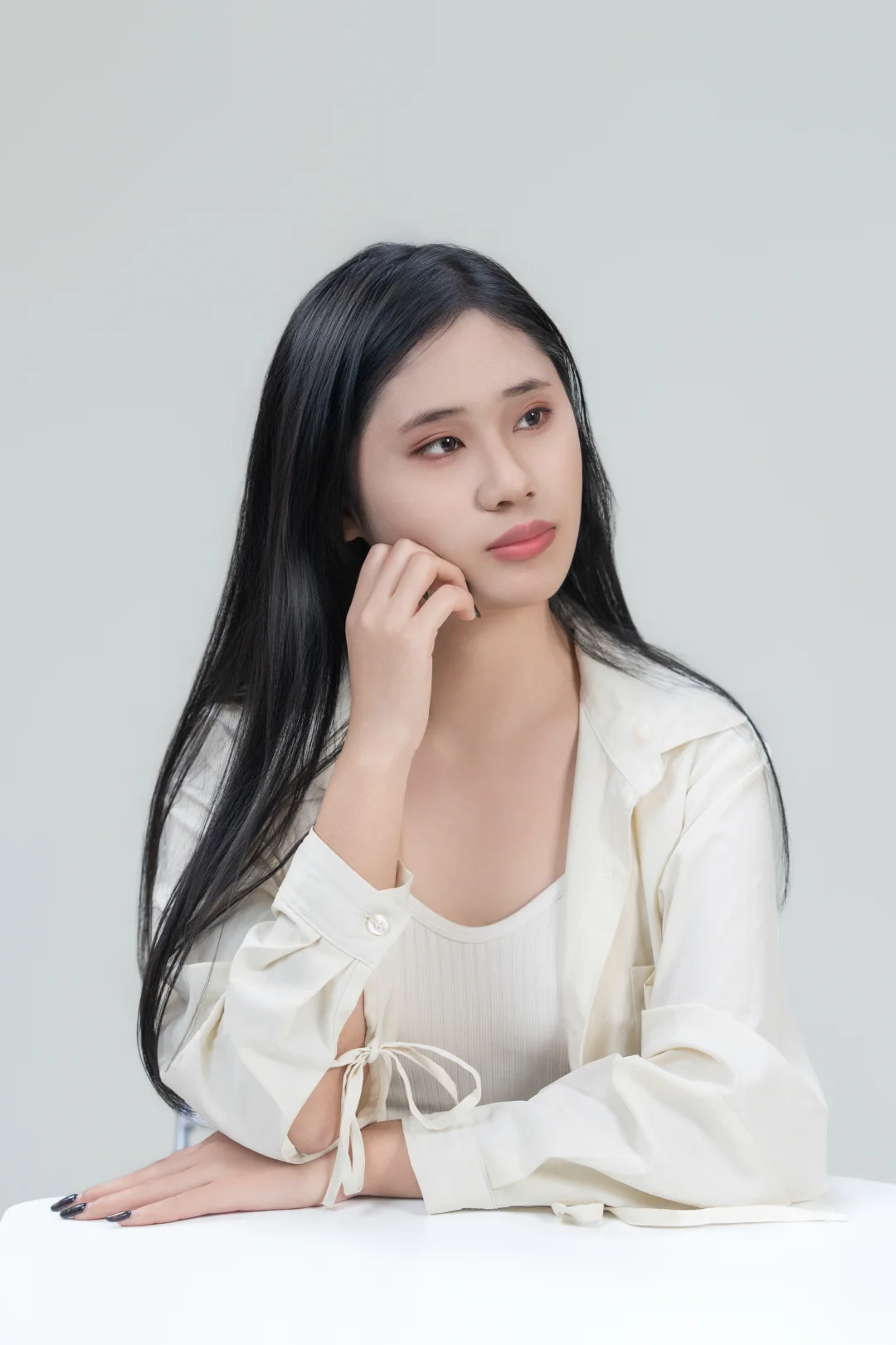 零基础女大学生模卡拍摄，猜下第几天接到单