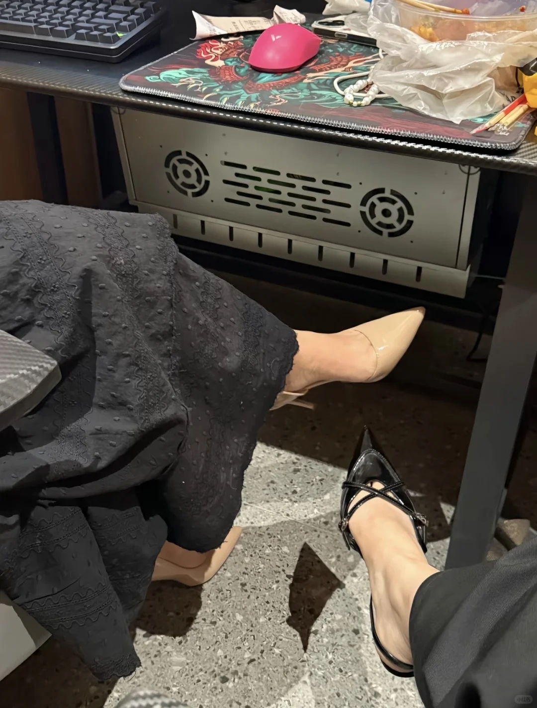 和闺蜜一起穿高跟鞋呀！