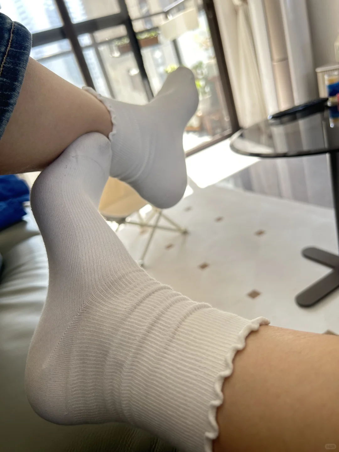 今天的白🤍袜子很温柔～