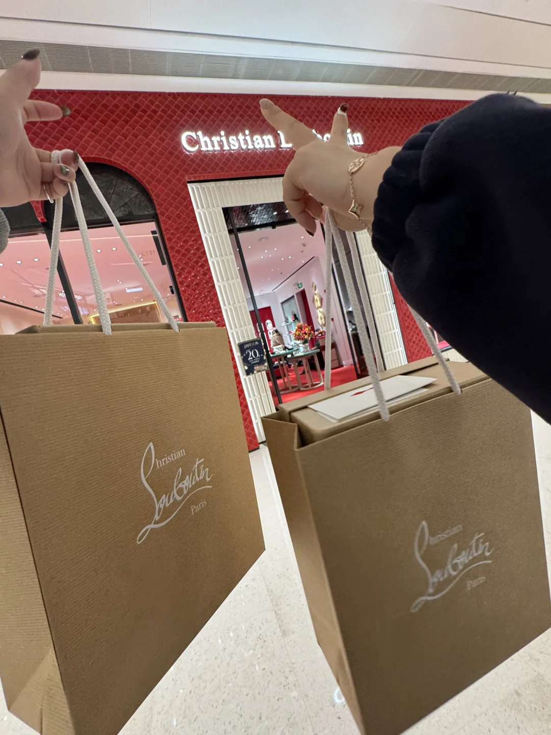 女人一生必须拥有的高跟鞋 | CL