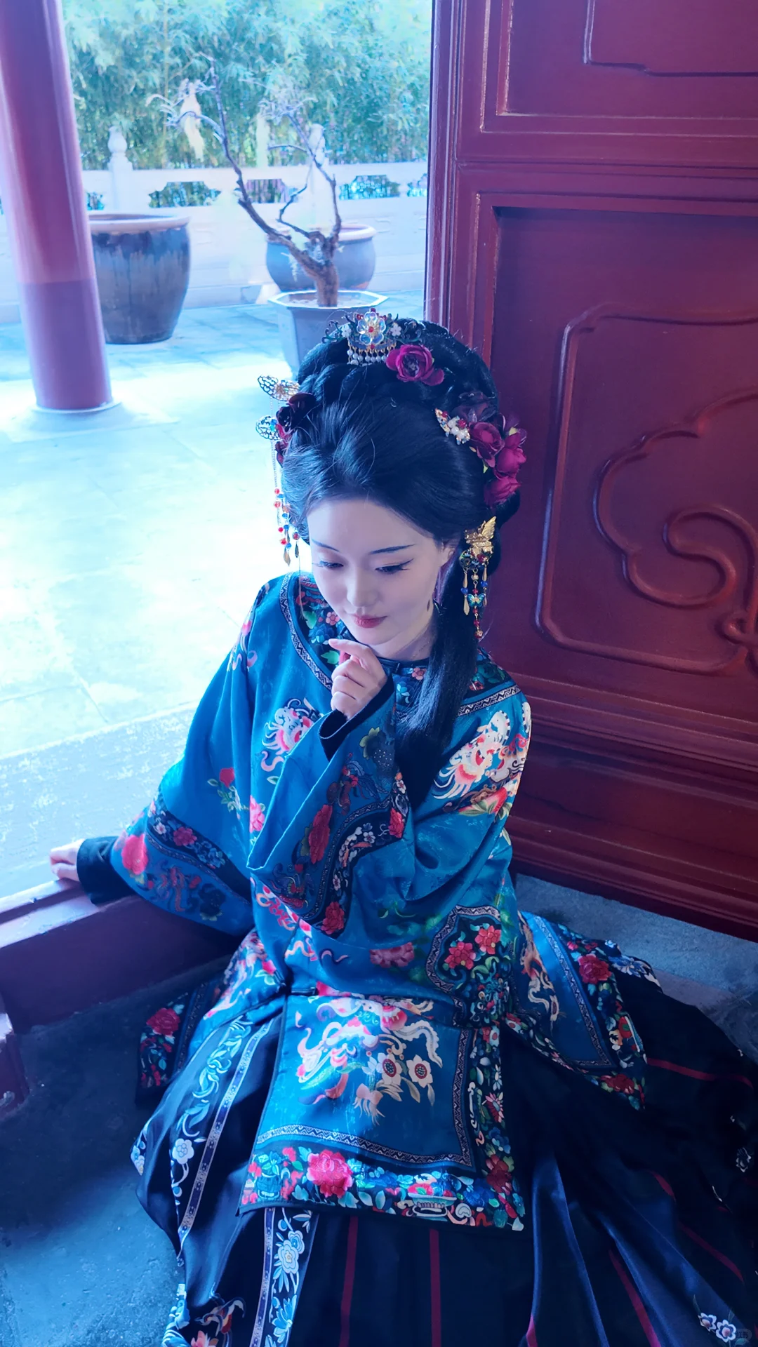 清汉女｜她才不是旧时代的遗物