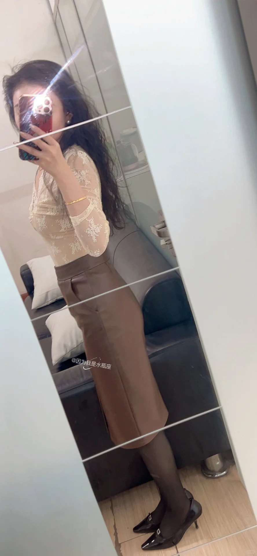 皮裙和小高跟真的绝配！