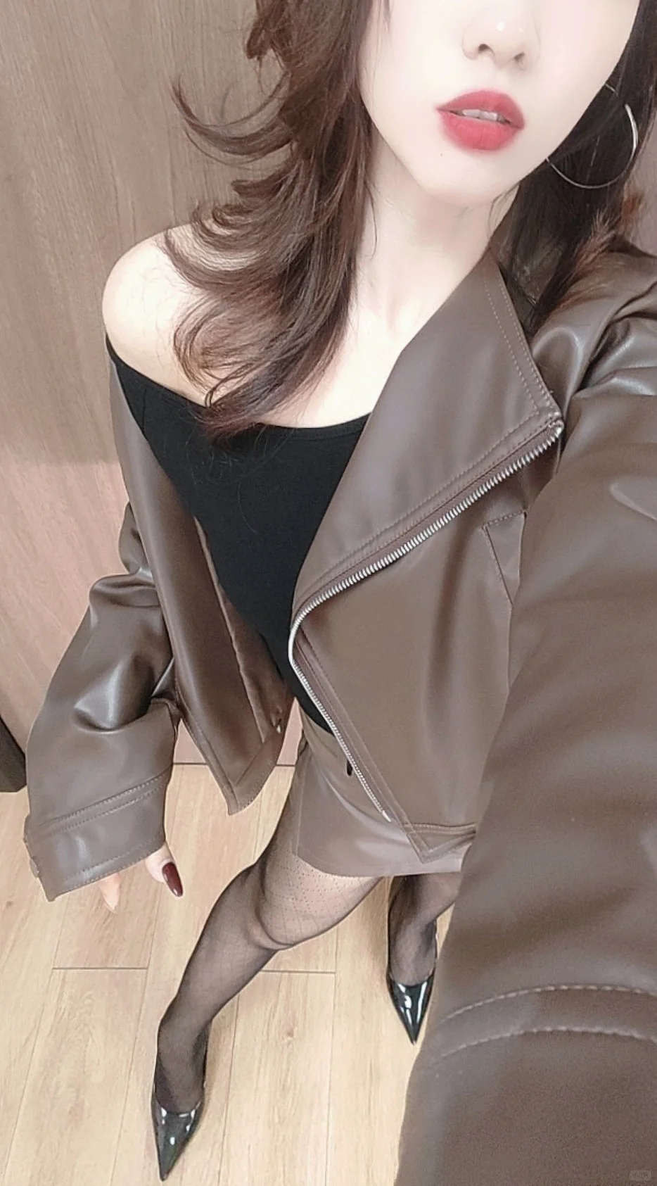 骨子里稍带有些许匪气的女人