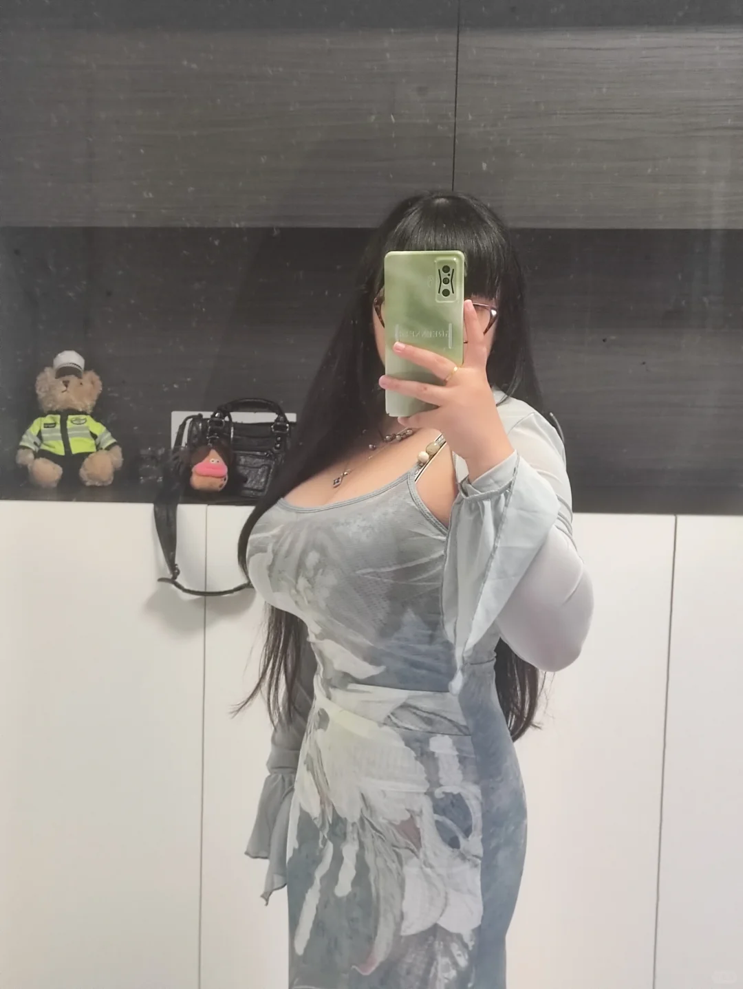 这裙子也太仙了吧～～～