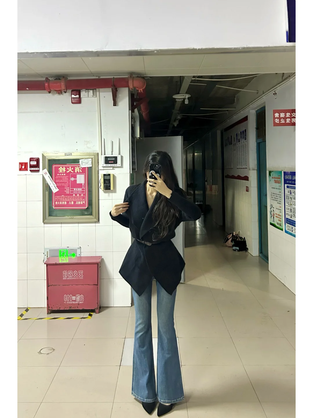 高跟鞋➕微喇裤