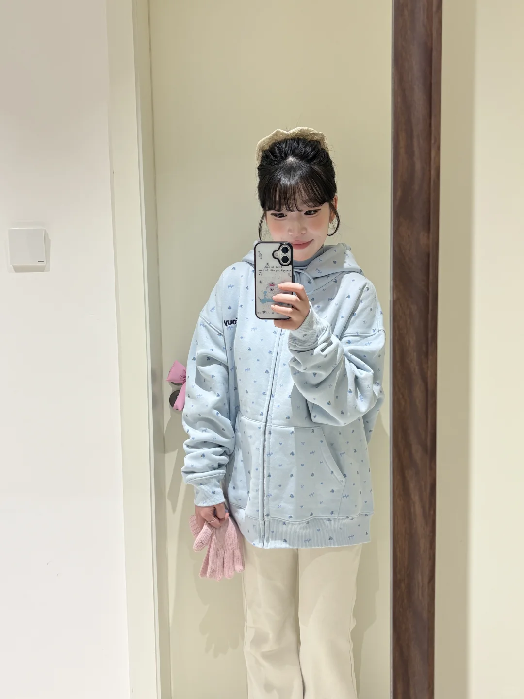 ootd｜今天穿小碎花卫衣～清新🌨️🩵