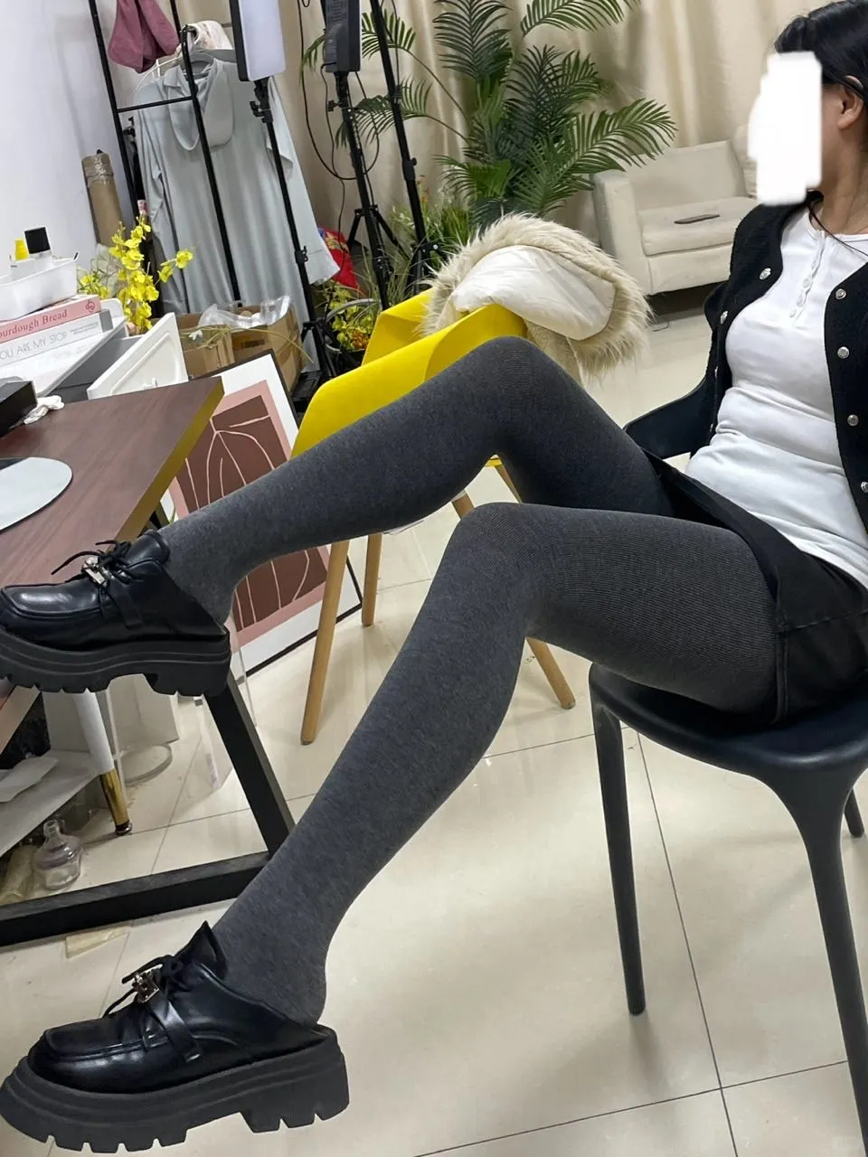 闺蜜安利的裤袜，直接硬控我30秒。。。