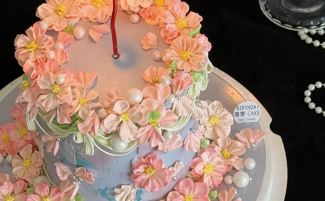 没有一个女孩子能拒绝这么美的糕糕🎂