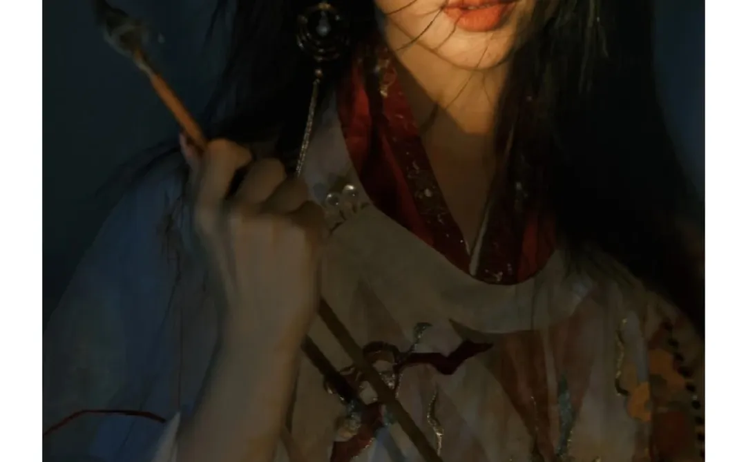 求长沙女摄拍写真集