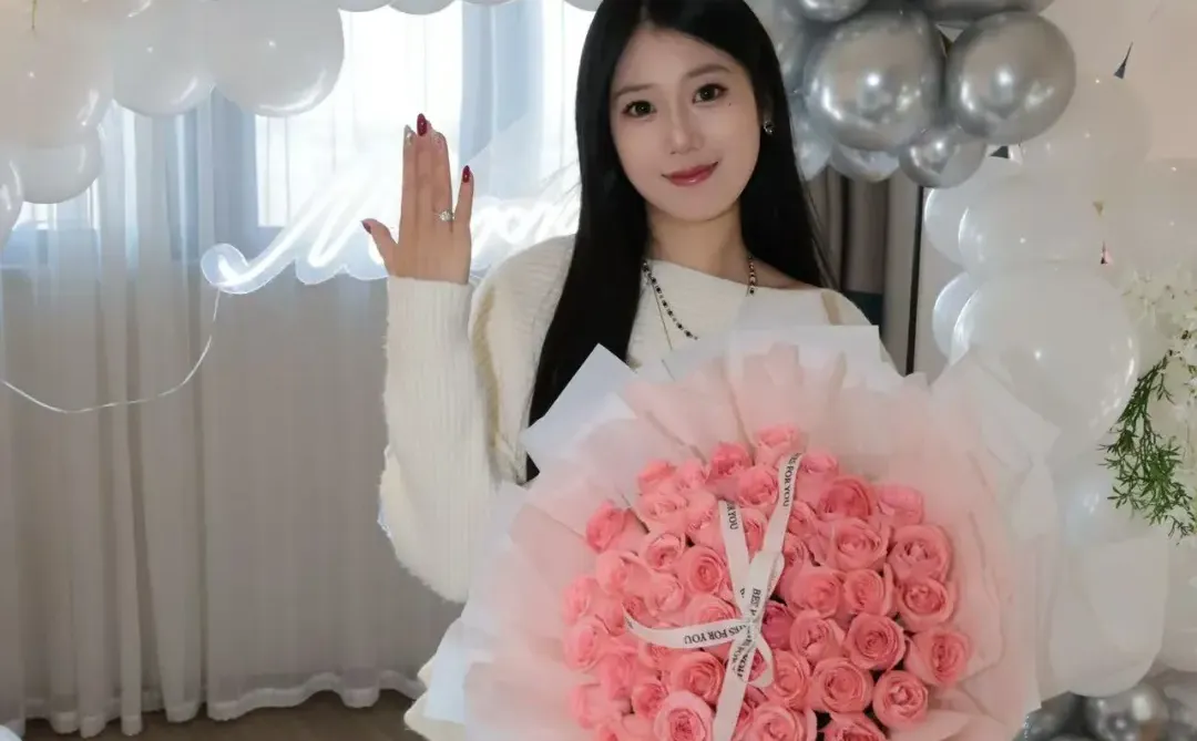 乌鲁木齐陪拍|乌市氛围感拉满的求婚写真