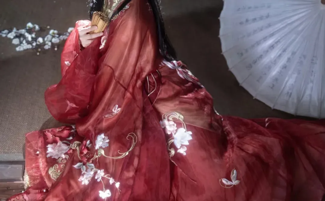 真的，这个古装真的好仙气飘飘！