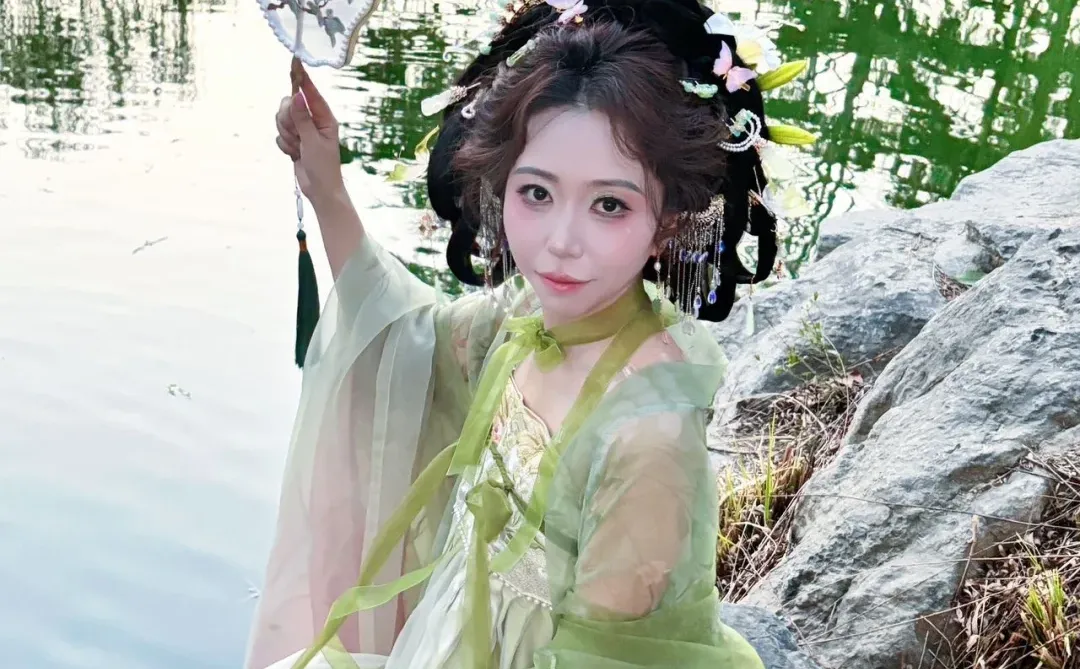 心仪的汉服妆造