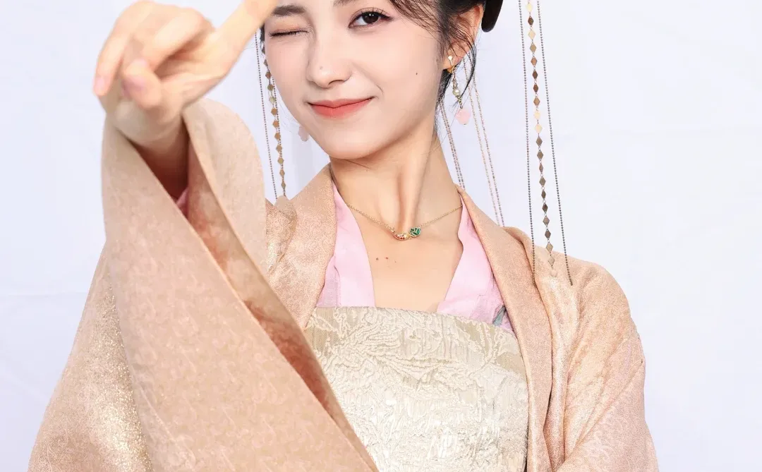 定妆照来啦！哪套最好看