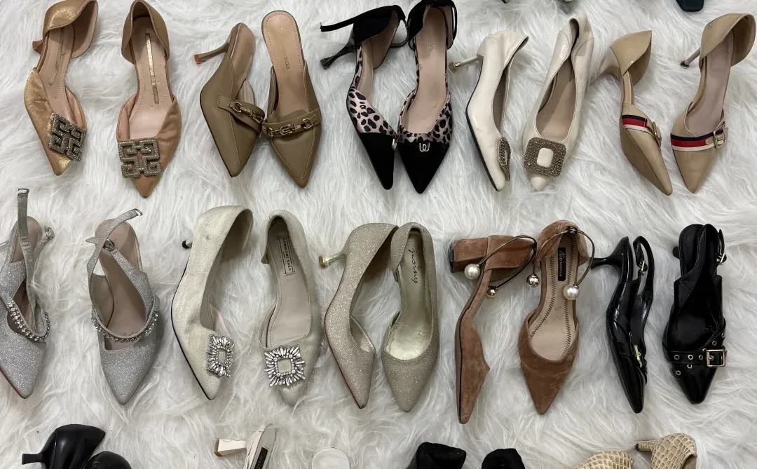 气质漂亮高跟出出出