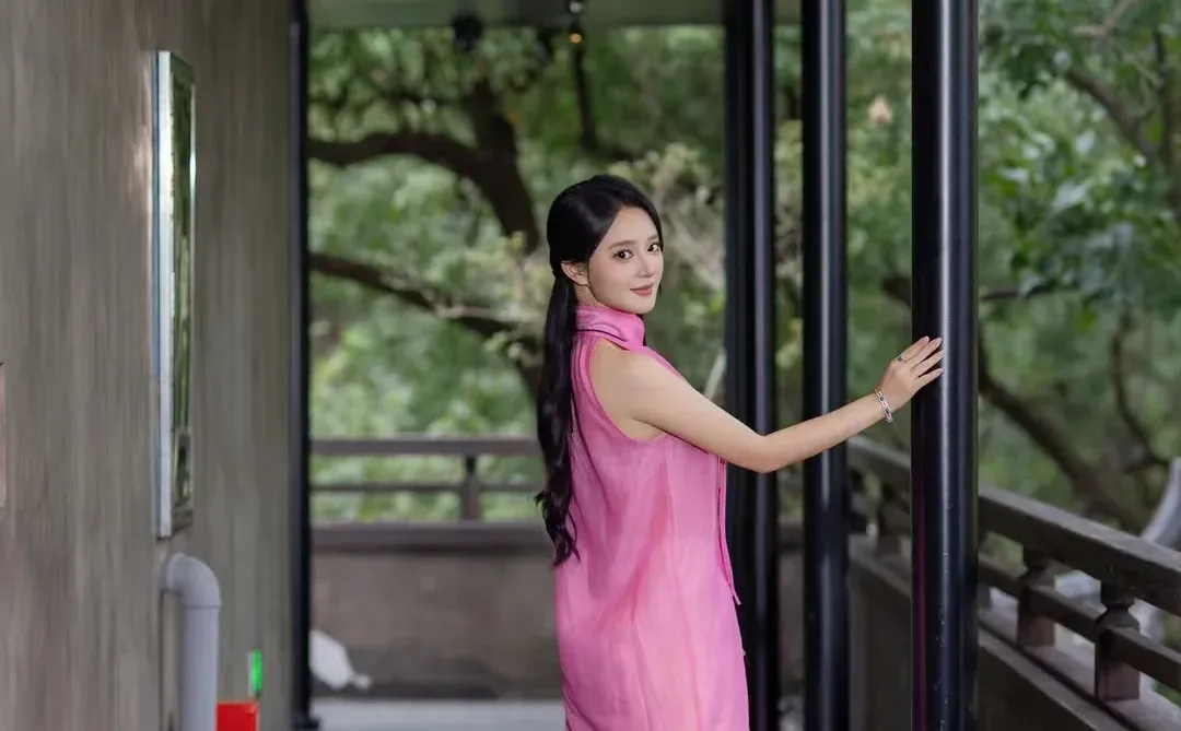 表姐一起去吃大餐，爬山好久啊