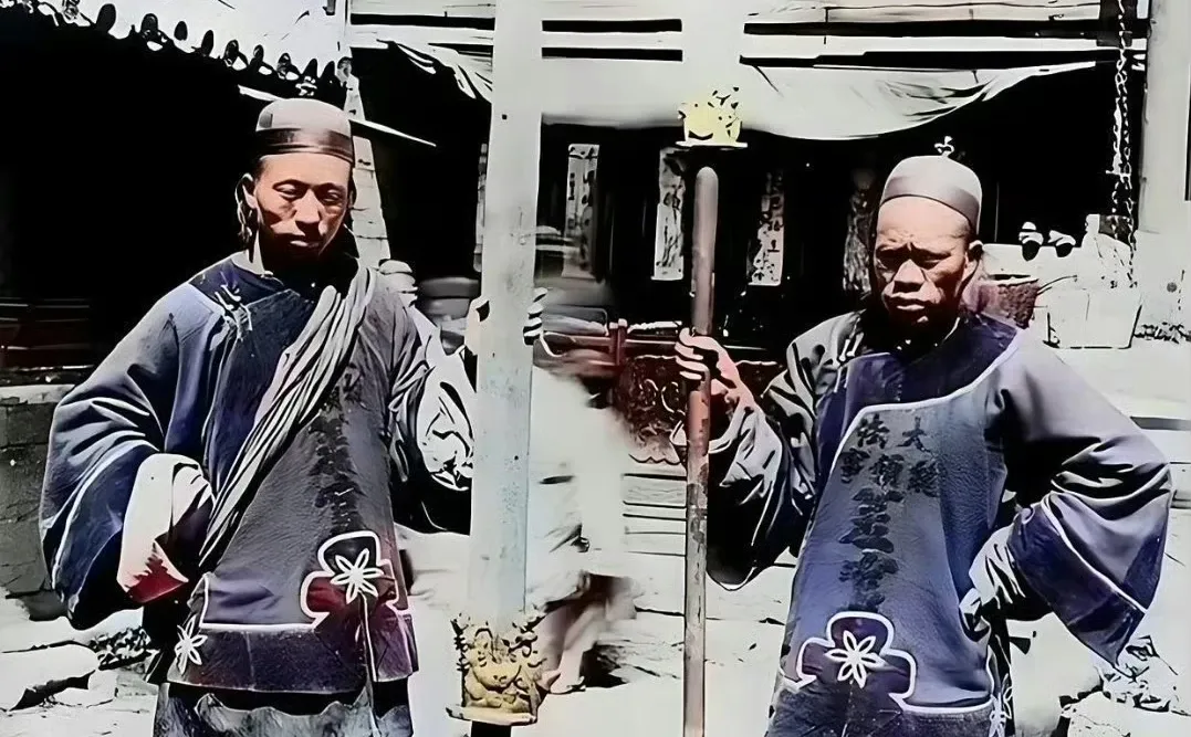 看清代老照片，真感觉现代人保守了！