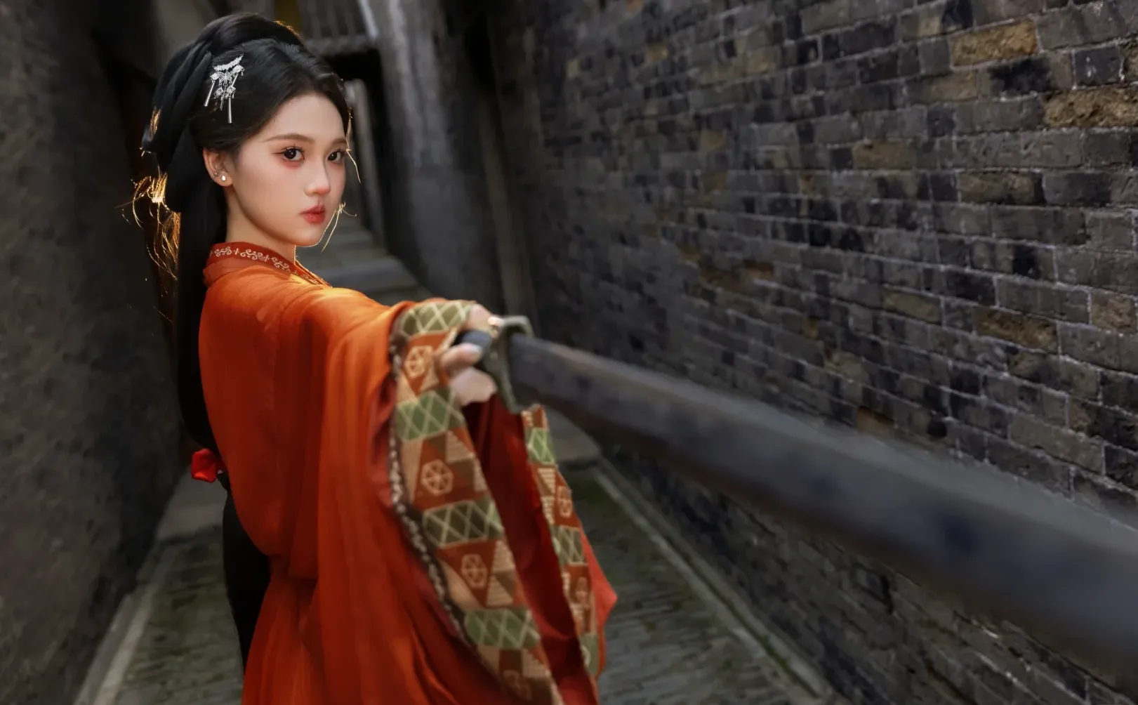 战国袍9个经典拍照姿势📷 | 写真