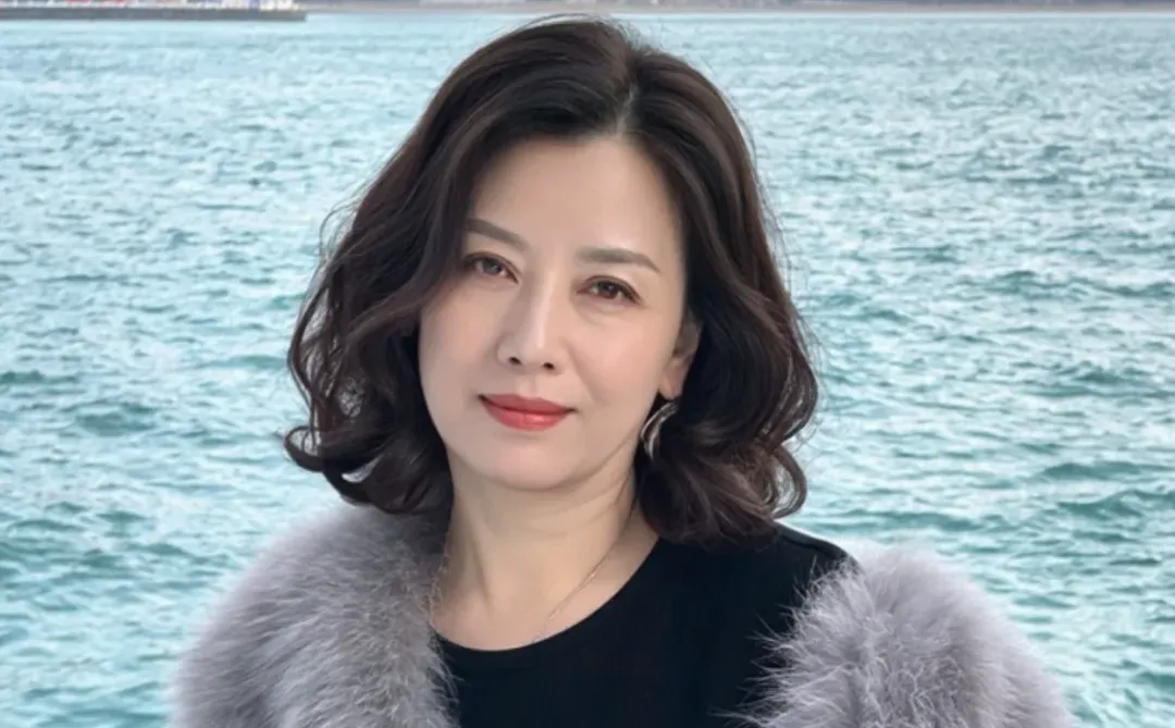 50+，优雅的尽头是知性