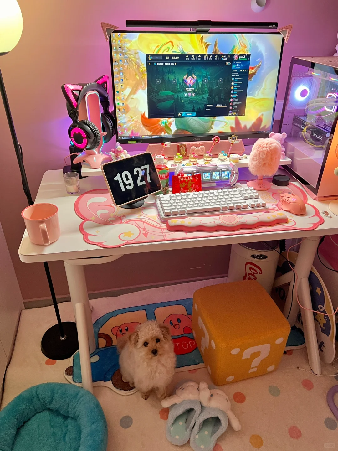 我的房间🐣很喜欢晚间的游戏时光✨