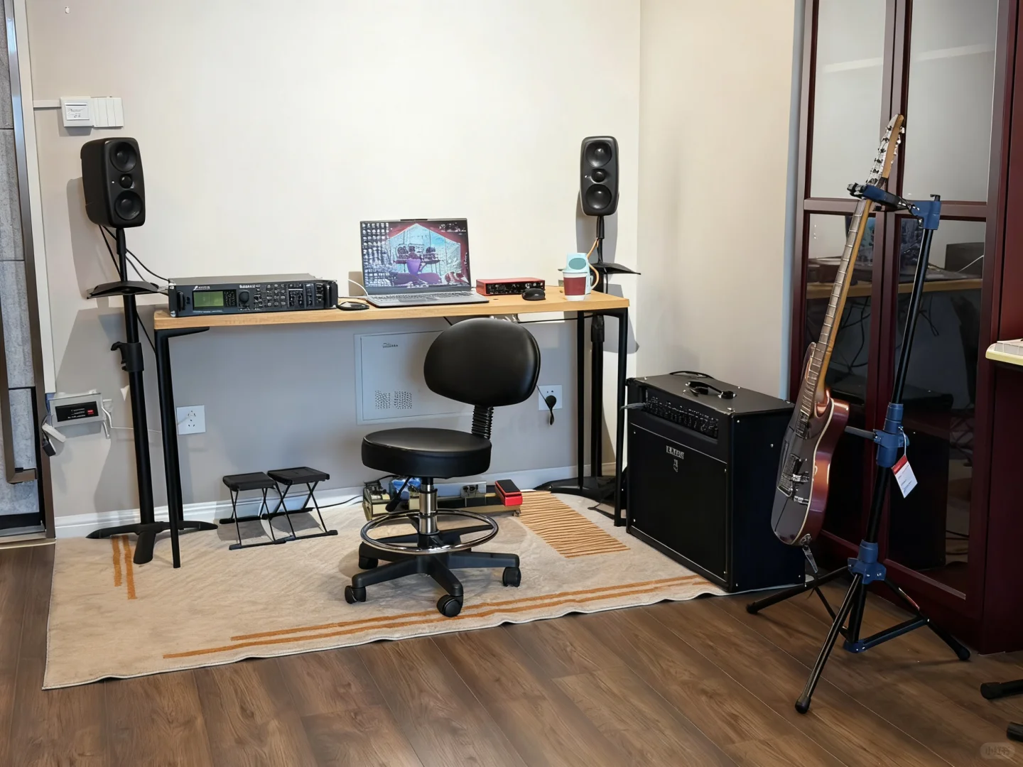 上海御桥又多了一家音乐工作室