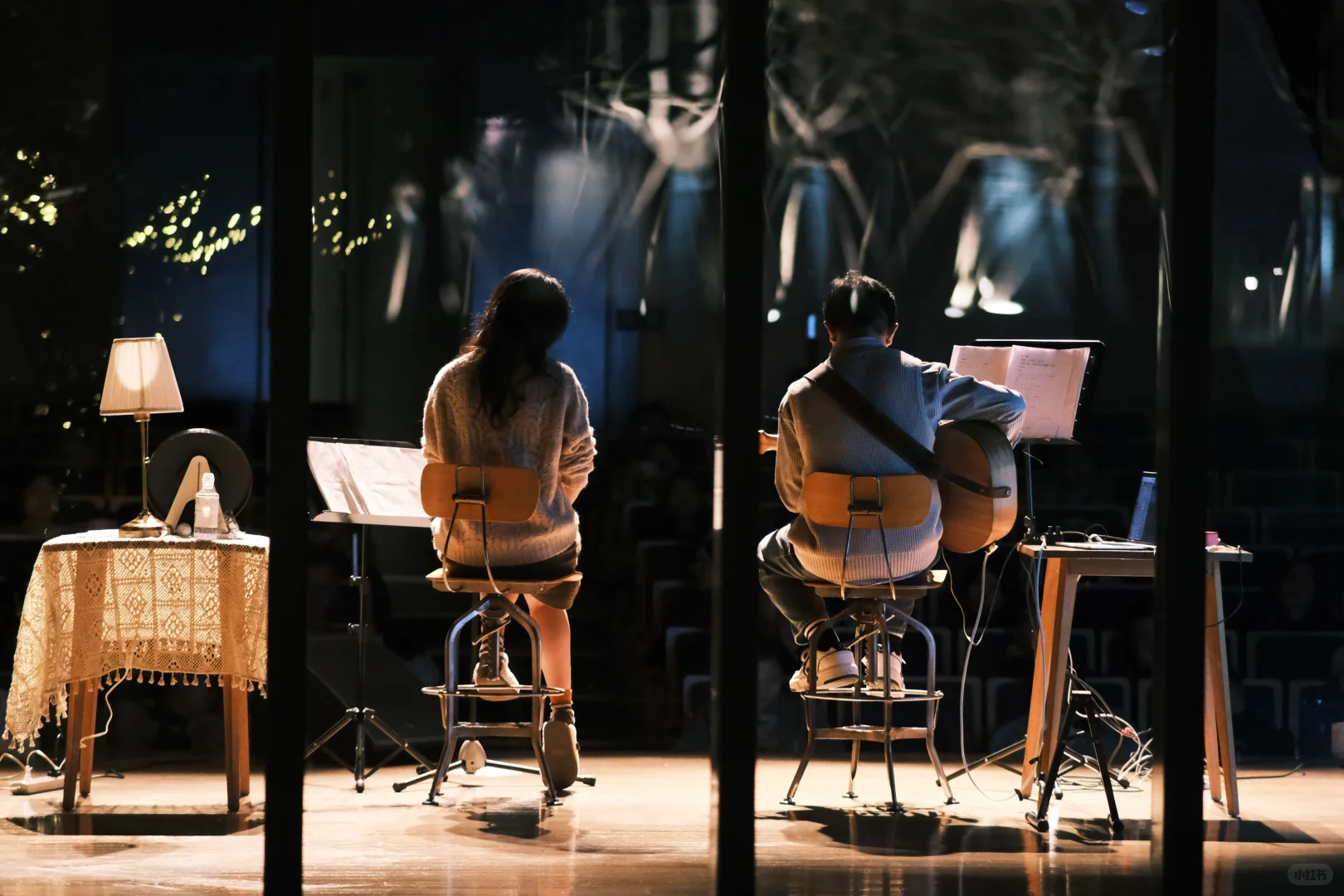 hi大家好 我是音乐人露可安