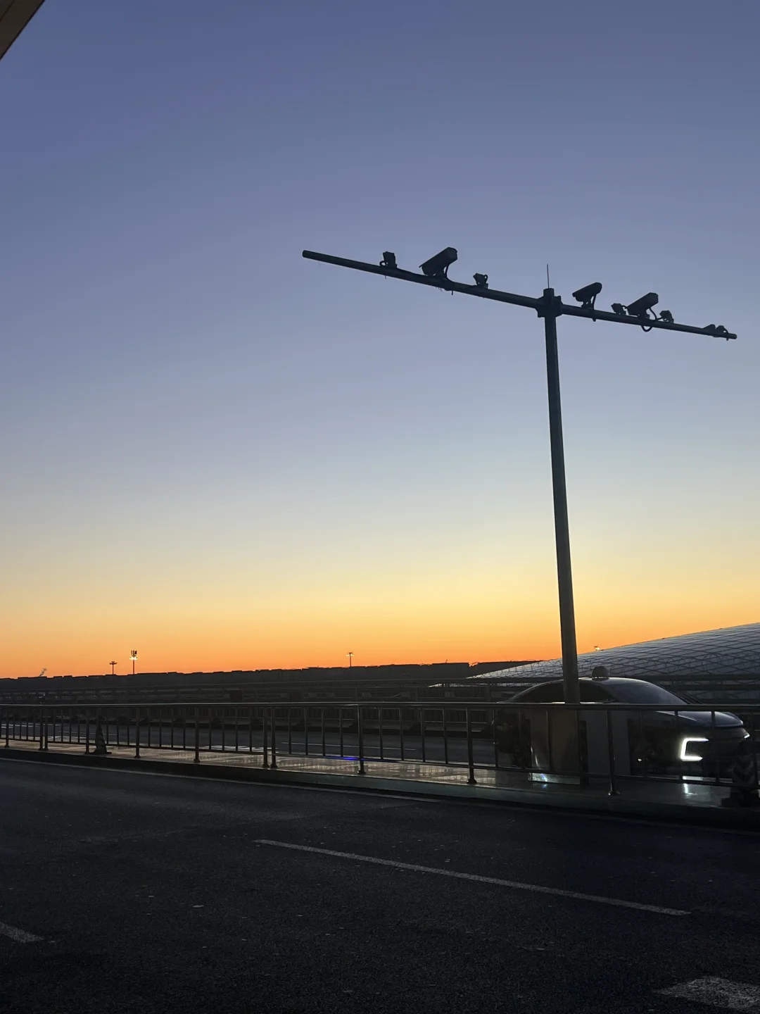 没钱没公司捧的素人想当歌手