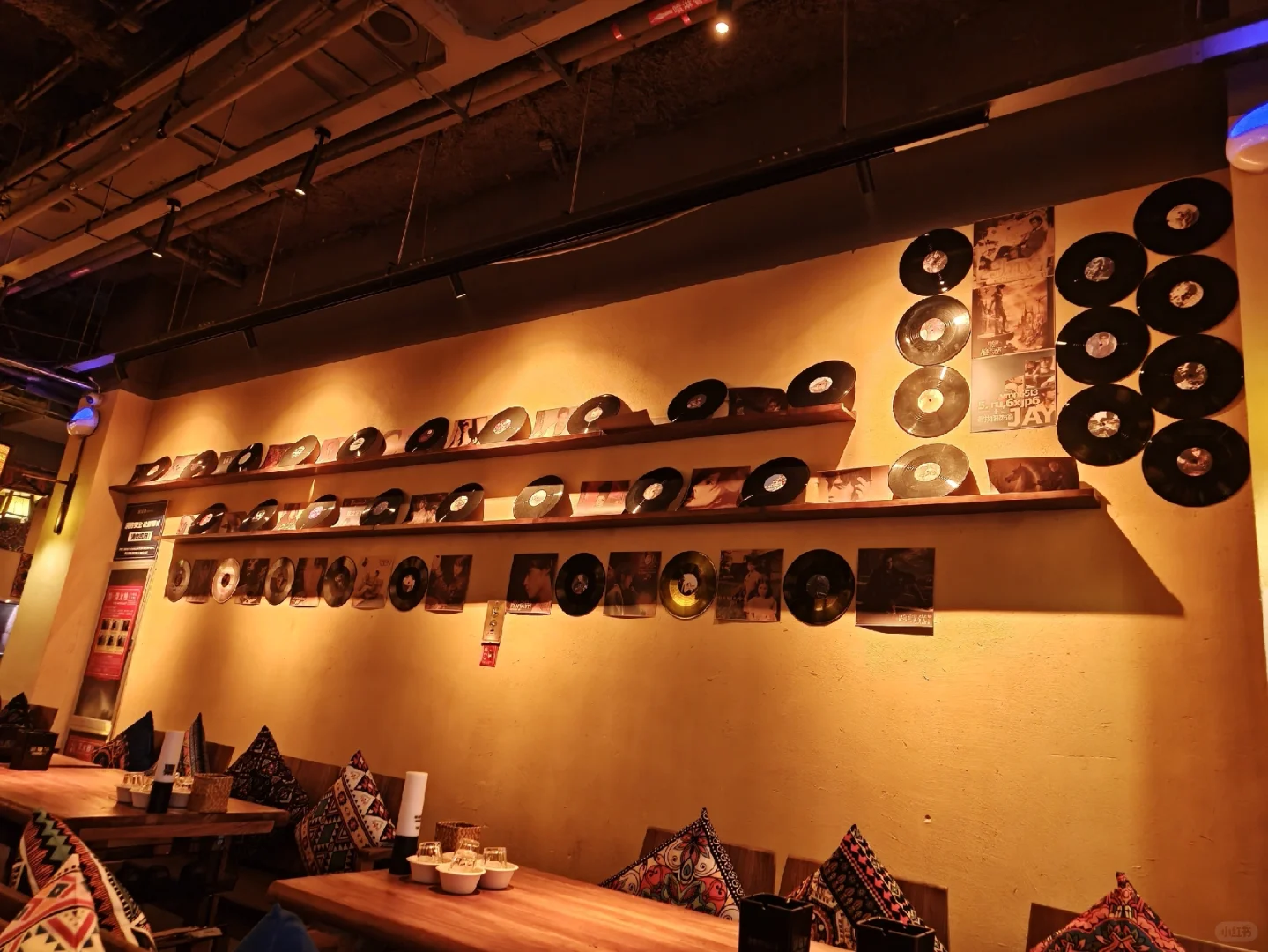 民谣集氛围真的超级棒