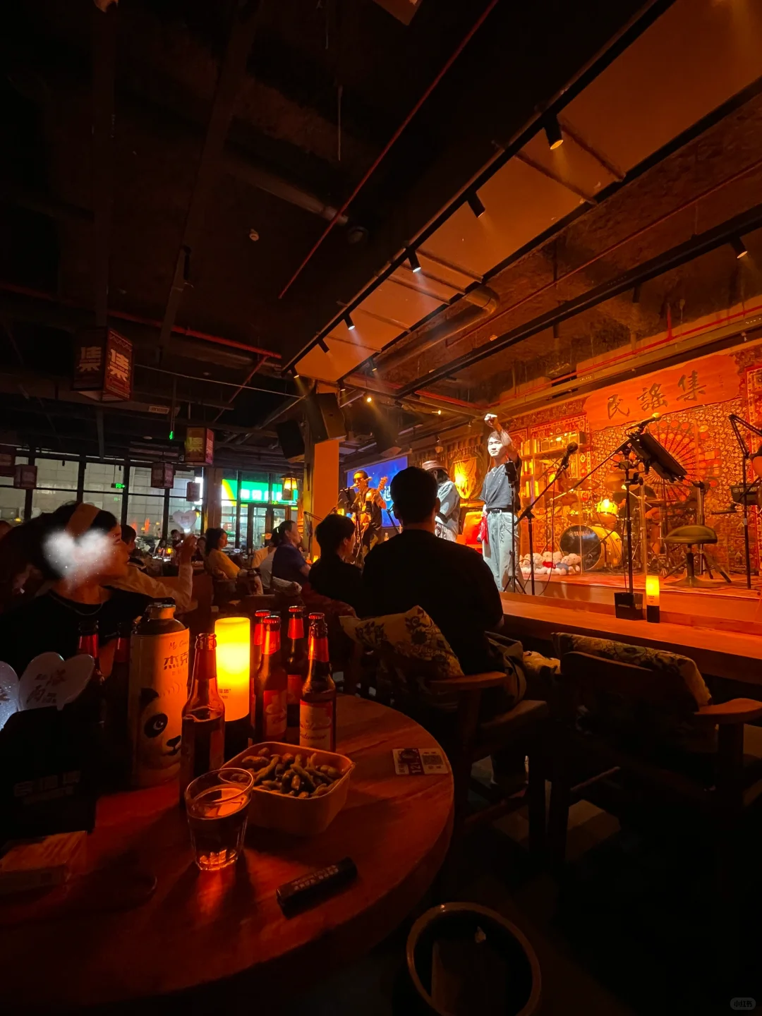 洛阳这家宝藏民谣酒吧！9.9就可以喝一晚上？！