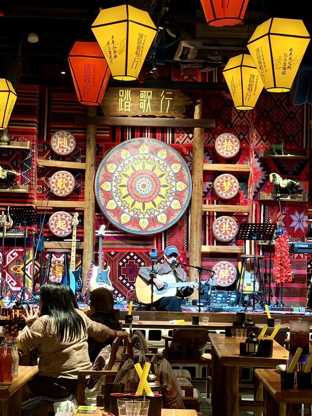 福州!一定要去的平价宝藏夜宵民谣小酒馆…