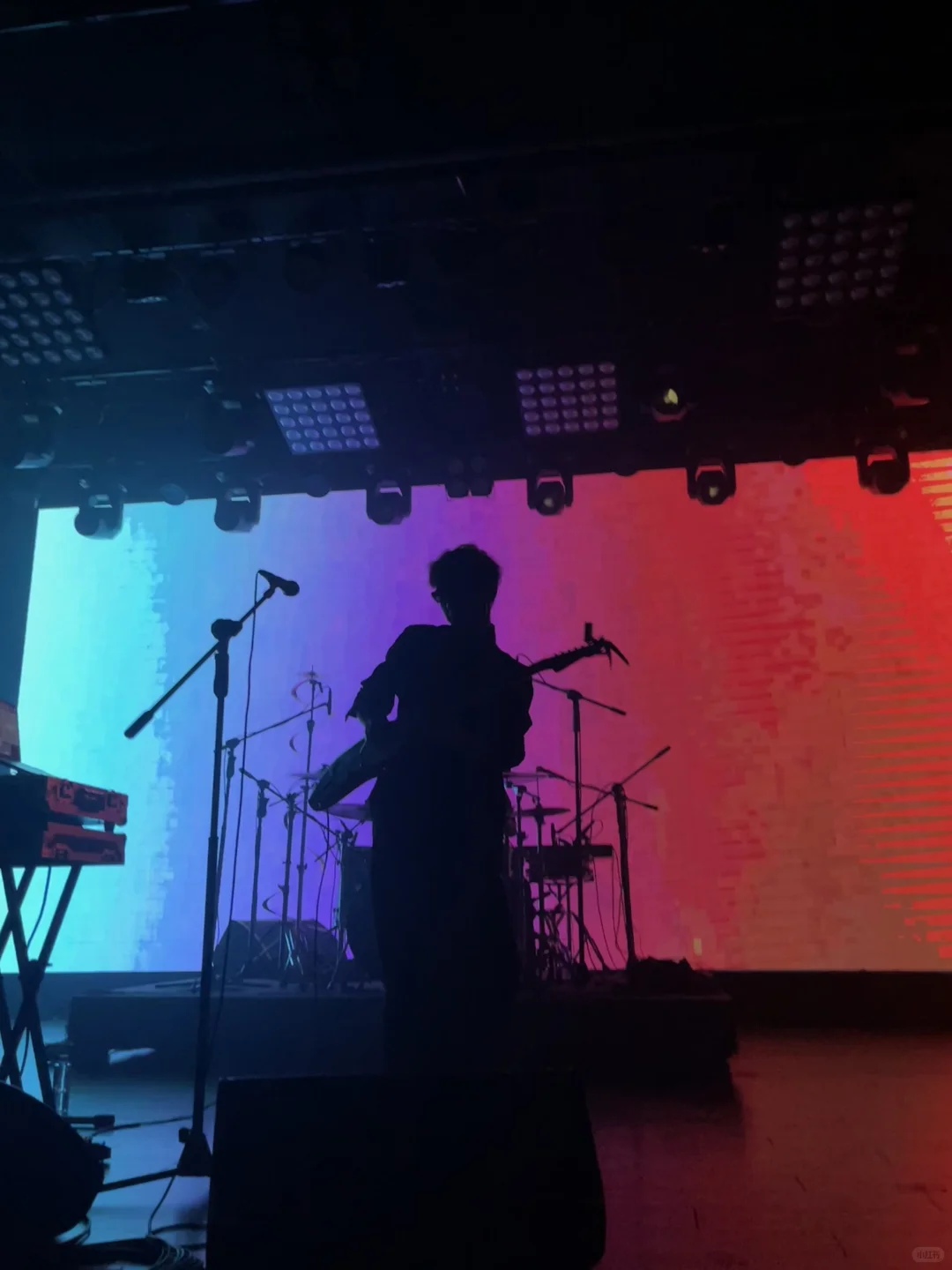 「无名之海」 石岩 苏州站