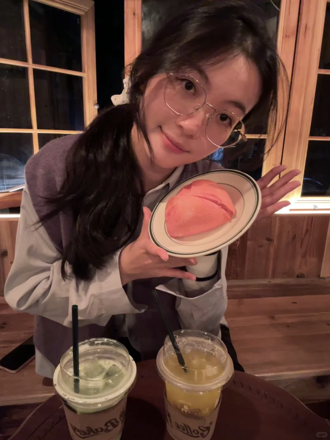 想发这几张照片 求各位迪丽热巴配bgm🥹