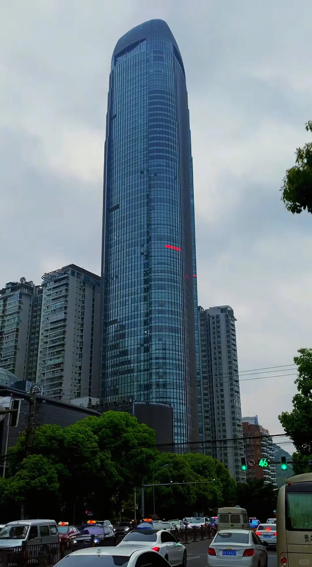 贵阳老城区的烟火气十足