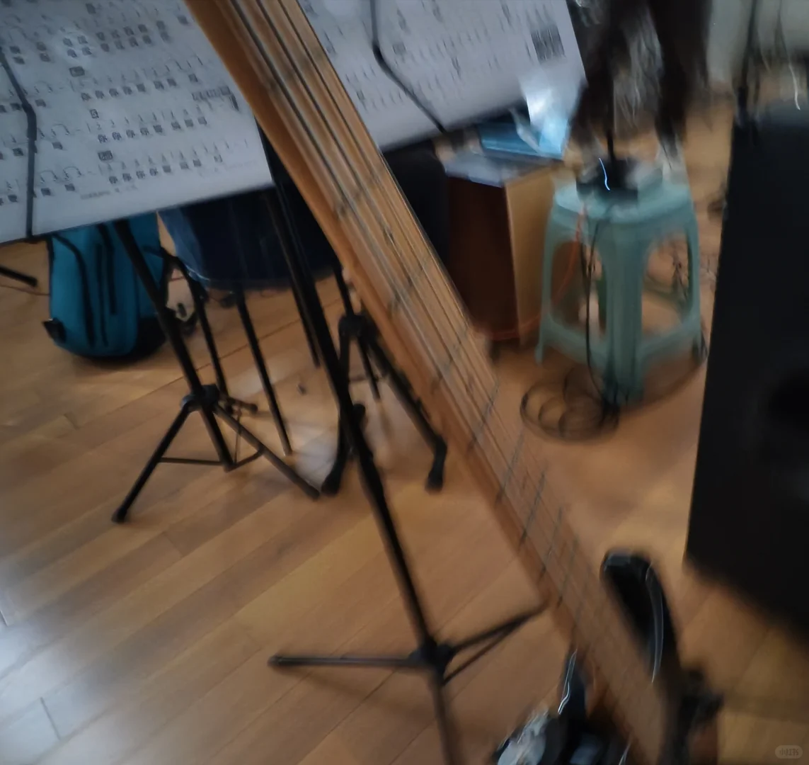 贝斯手周末放松身心🎵