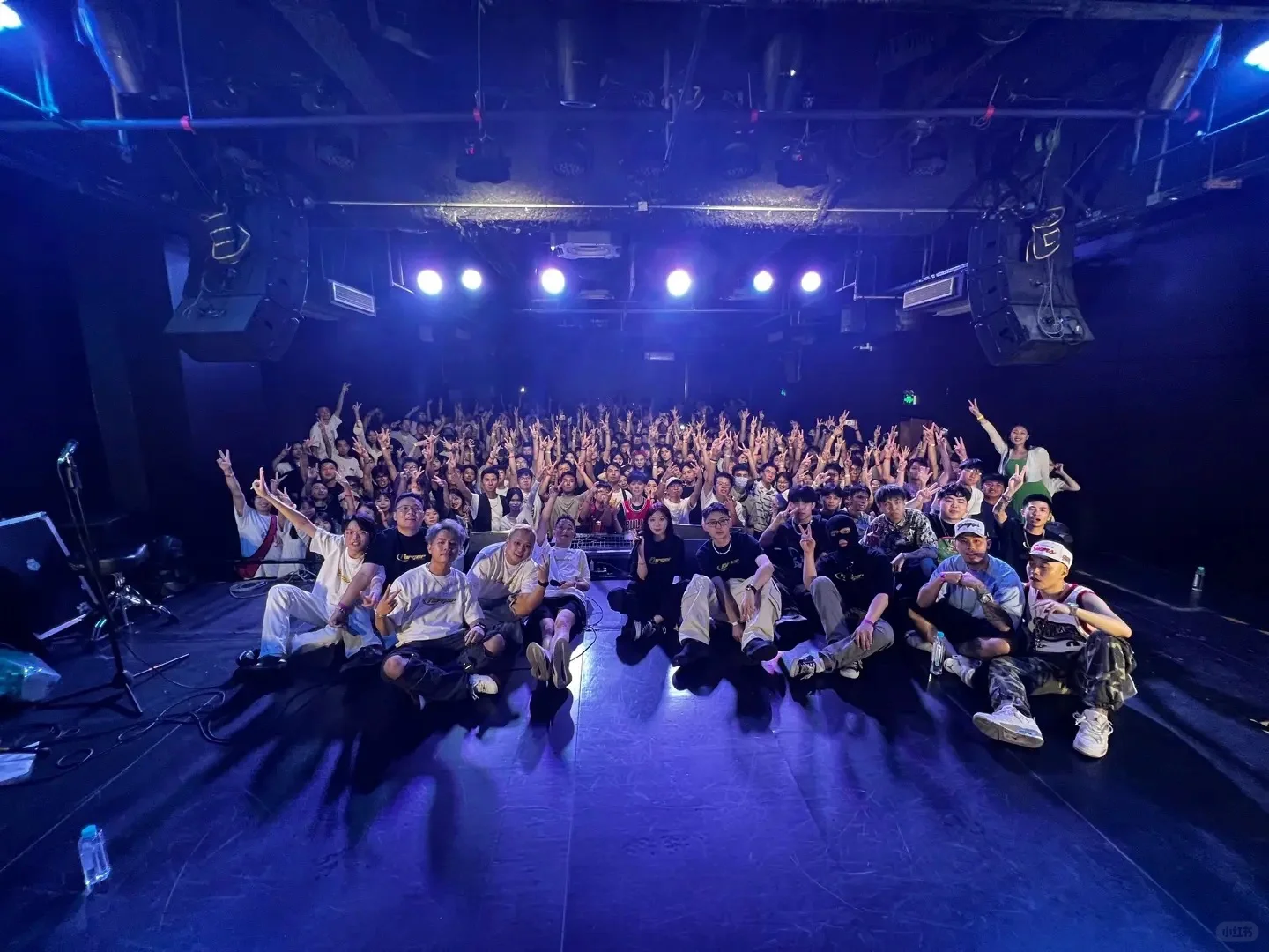 00后女生如何成为独立音乐人歌手的征程