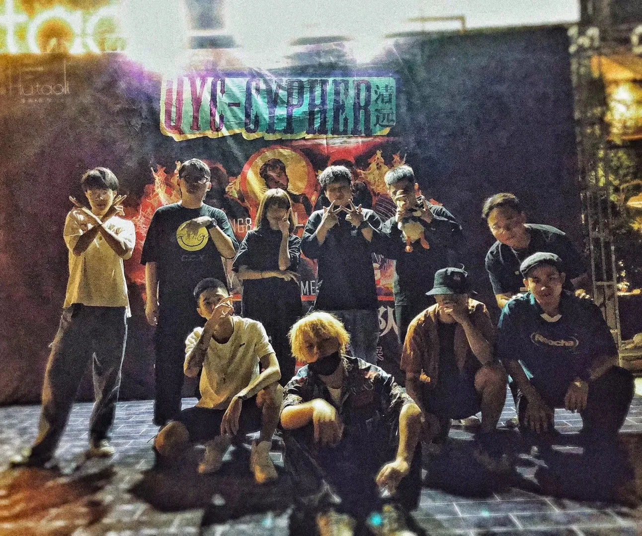 00后女生如何成为独立音乐人歌手的征程