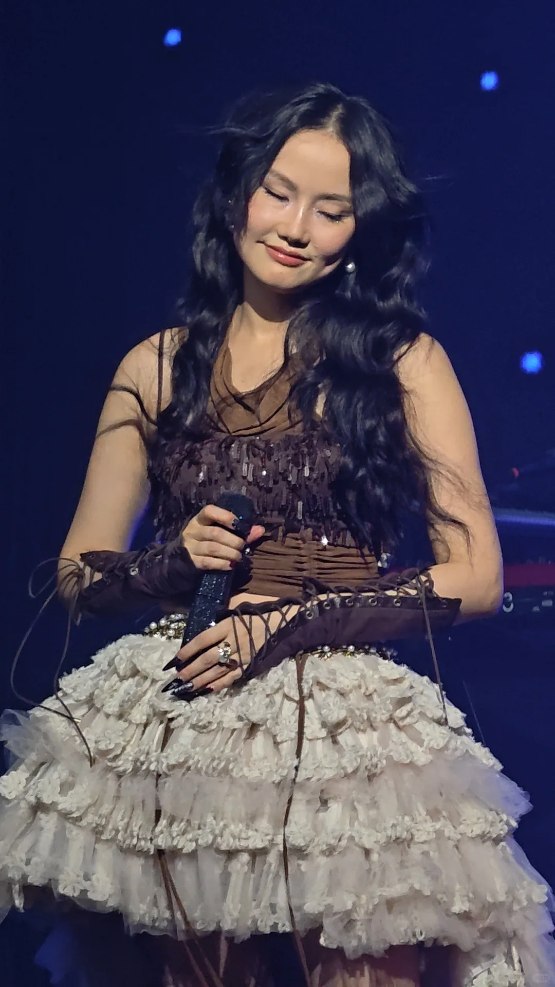 和黄龄的合影来了,还有1、2套皮肤的美照