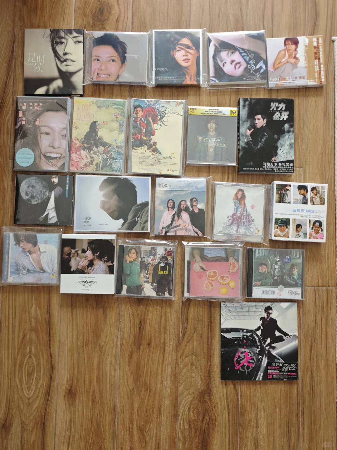 到现在还有多少80后听CD的呢?