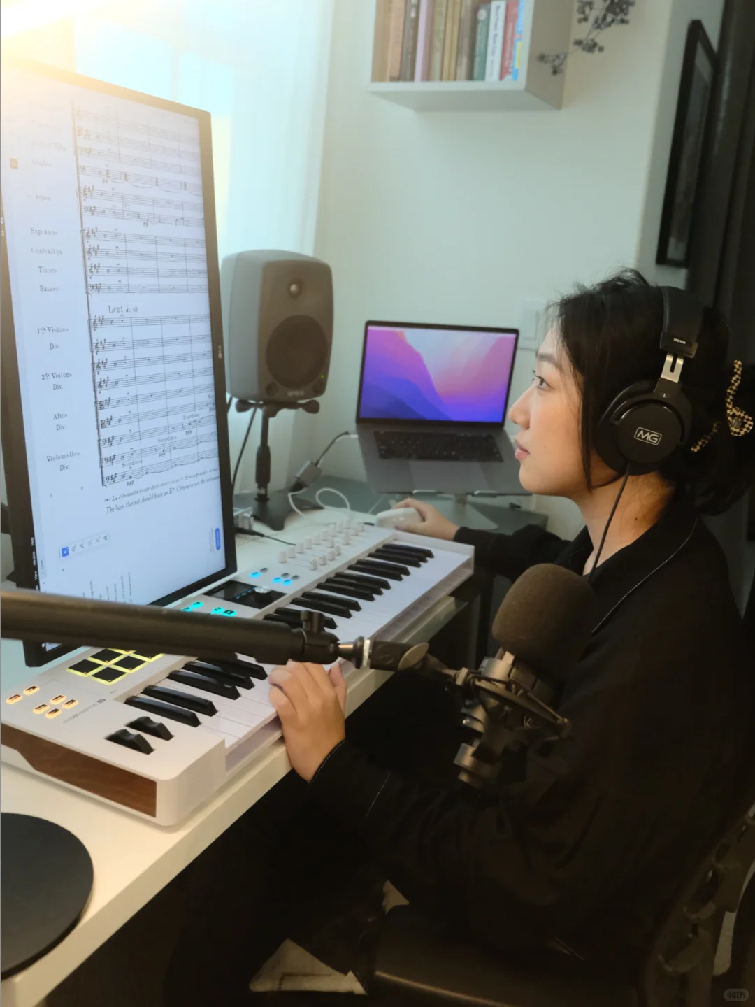 嗨嗨~认识一下!我是在LA的作曲人Zee🎶