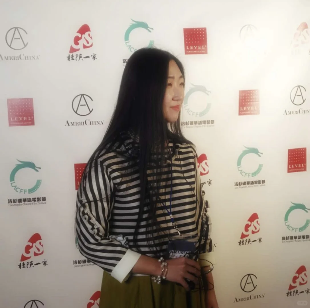 嗨嗨~认识一下!我是在LA的作曲人Zee🎶