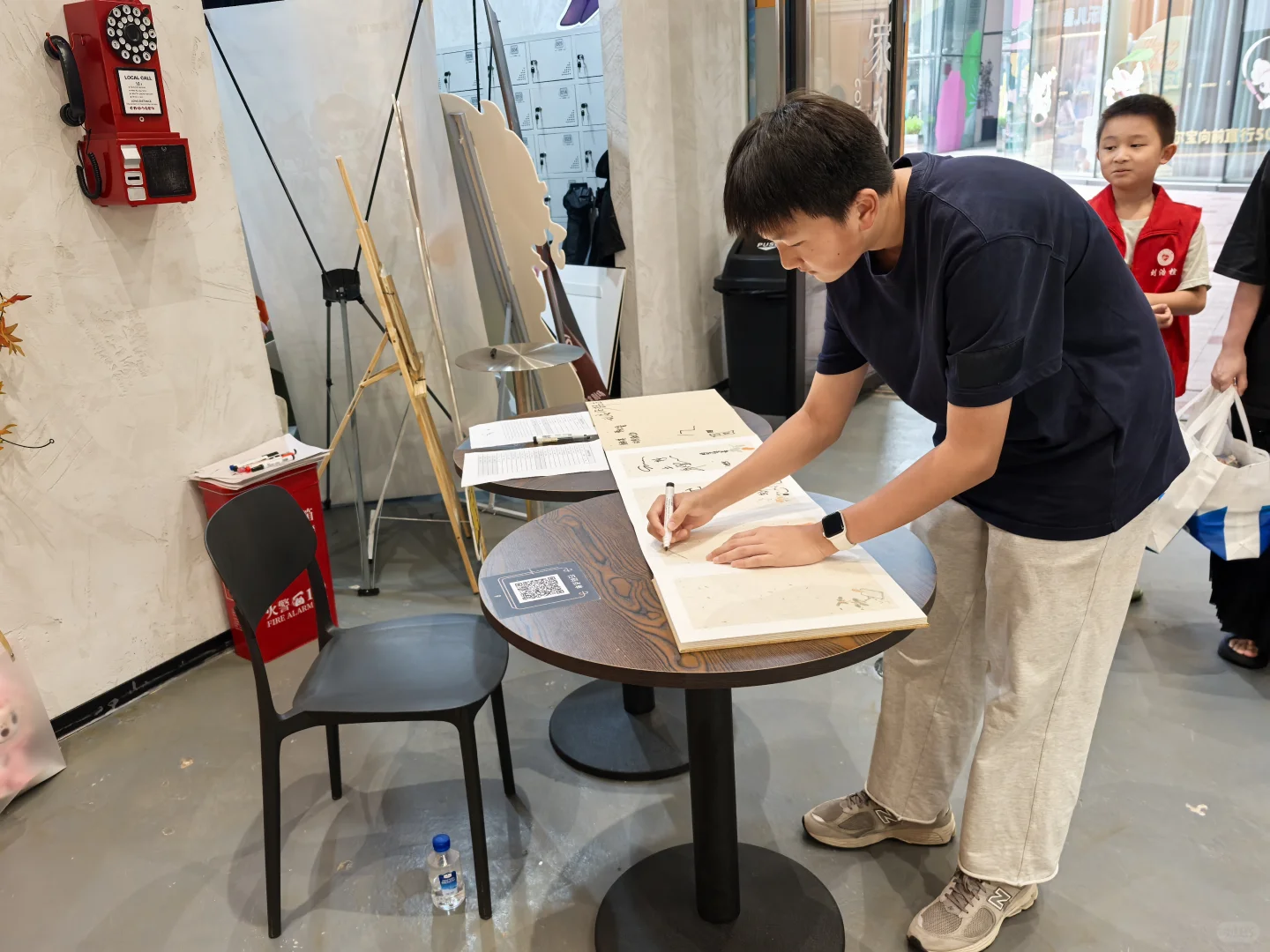 属于我们音乐人的签字快乐